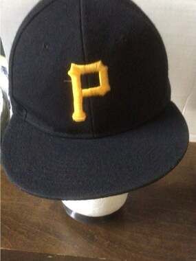 Pittsburgh Pirates New Era Hat!